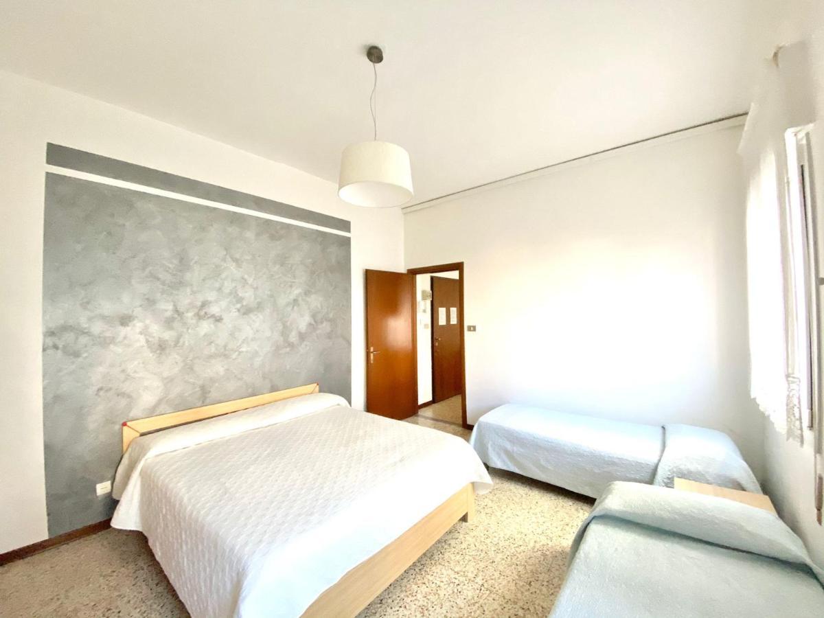 Euroresidence - Piazza Mazzini- 30 Mt Dal Mare - Immobil Relax Lido di Jesolo Exterior foto